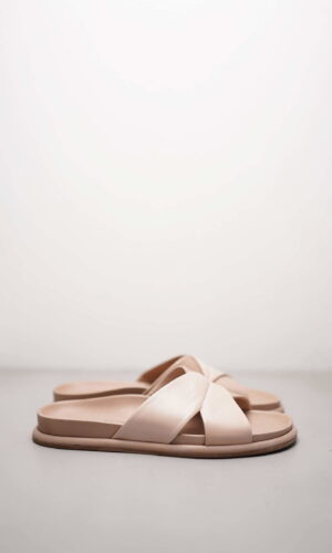 AILY – Rosa Nappaleder